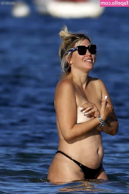 Wanda Nara [ wanda-nara ] - Mōrena here’s some noodies I took this morning on my walk…. What