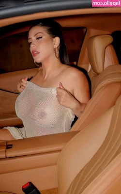 Wanda Nara [ wanda-nara ] - Sexy late night play  I am feeling some type of way  I wanted