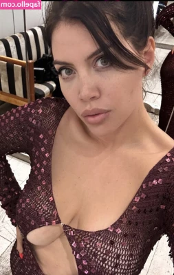 Wanda Nara [ wanda-nara ] - Que tal su noche preciosos