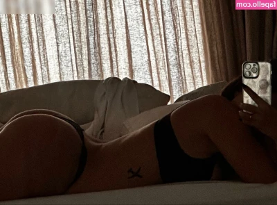 Wanda Nara [ wanda-nara ] - More kaine with some meat  People have asked if there is a p*gging