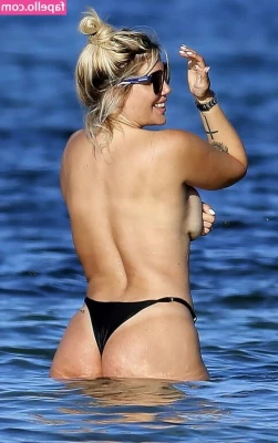 Wanda Nara [ wanda-nara ] - Feeling really horny today