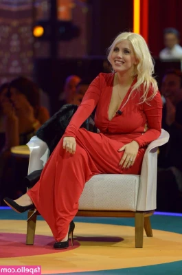 Wanda Nara [ wanda-nara ] - Since I know you all have been missing this ass, check your DMs for