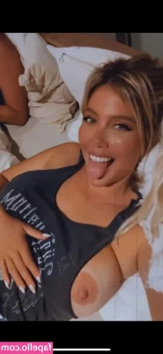Wanda Nara [ wanda-nara ] - 🔥🔥🔥Para quem estava pedindo… sim são naturais 🍼