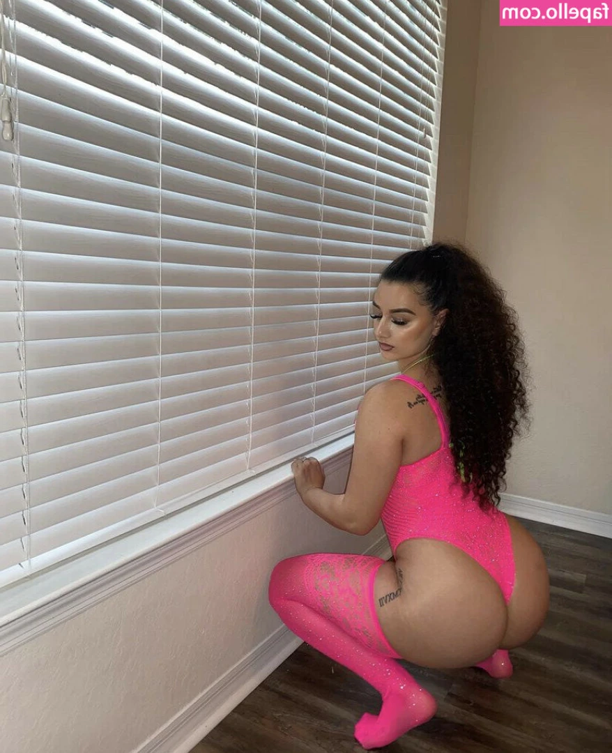 princess_jfe [ princess-jfe ] - My best highschool nudes 💋🤫 don’t worry im 18 baby 😈