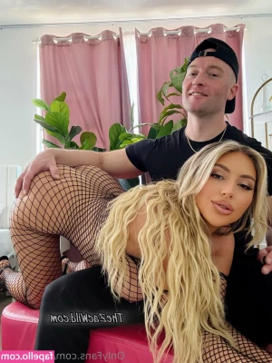 zacwildvip [ zacwildvip-2 ] - I’m so hungry for cock tonight 🤤