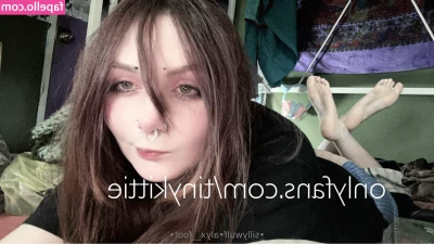 tinykittie - Feeling cute today