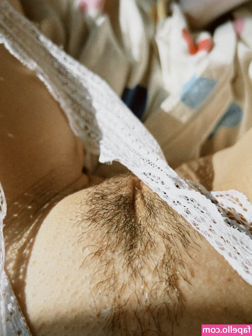 Polina Knyazeva [ polina-knyazeva-1 ] - hope you dont mind if i put these in your face😘