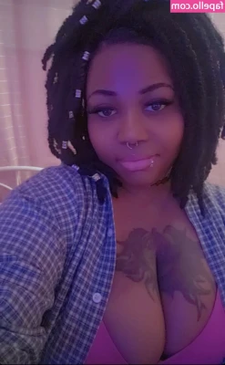 Psychopathiclette - Is anyone up  I m feeling like a naughty Miss Claus tonight and think