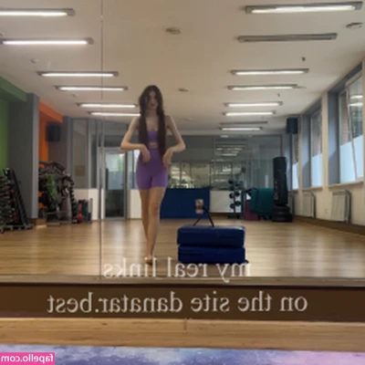 Dana Taranova [ dana-taranova ] - This isn t normal either