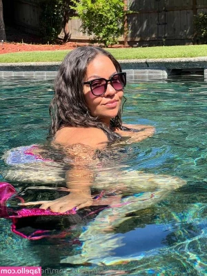 Heather Hicks [ heather-hicks ] - Hey guys, I feel like I should finally make a post about this. So