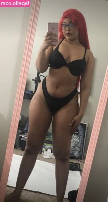 Ria Parker [ ria-parker-1 ] - Happy Hump Day     Sorry for the dirty mirror lol   Swipe to see what