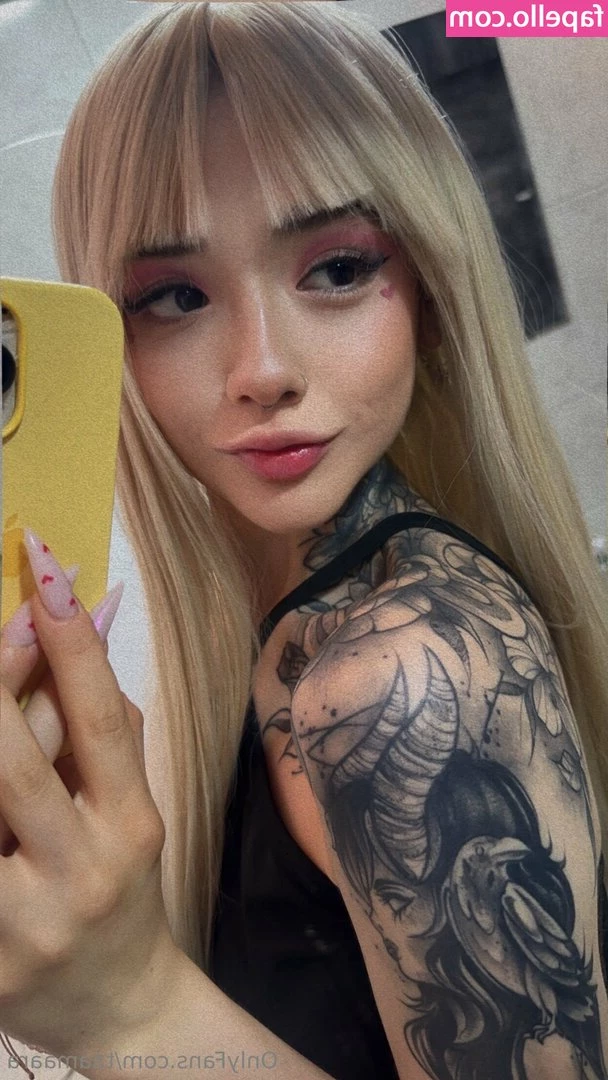 taamaara - Good morning Boobs    I miss summer