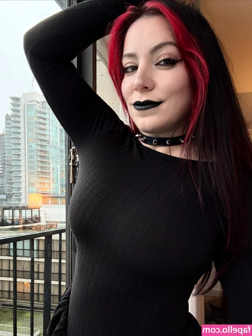 Curvyllama [ curvyllama-36 ] - danger you are in the splash zone  teasing myself to an incredible