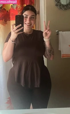 macaronimicaela - I felt so cute in this outfit I didn't want to stop taking pics 🙈