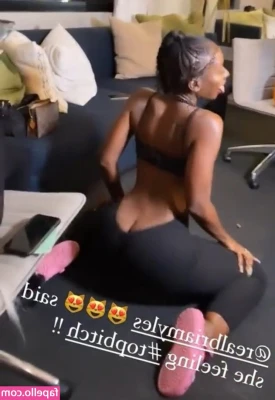 Bria Myles [ bria-myles-1 ] - Need assistance rubbing oil on my   any takers