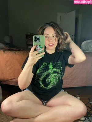 CluelessonVHS - Cute little bunny needs a