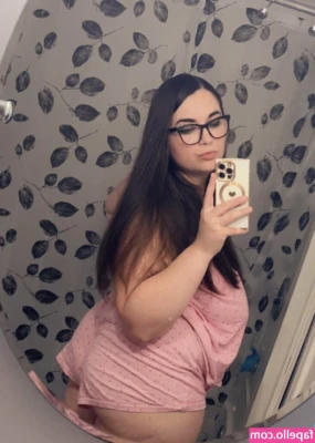 Goddessmissy_xo/MapleMomEh [ goddessmissy-xo-maplemomeh ] - Getting in? 🛁