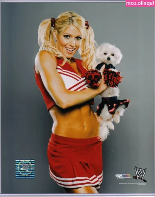WWE Torrie Wilson [ wwe-torrie-wilson ] - Perfecly peachy