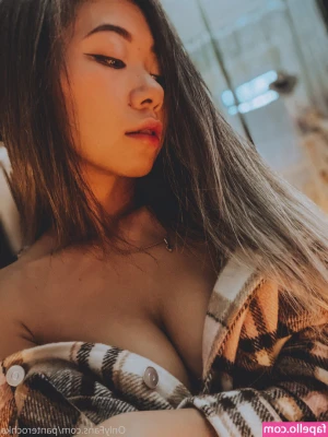 Panterochka - laying and waiting for u