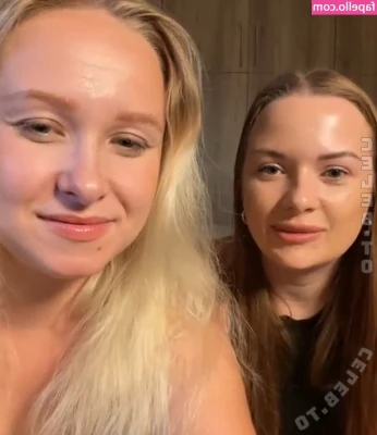 Elena Rebelle [ elena-rebelle ] - 👀 Finding Stepmom's OnlyFans 👀 POV role-play vid with dildo
