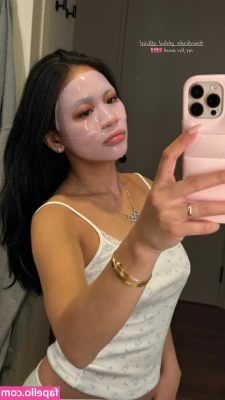 Suni Lee [ suni-lee ] - Lounging around   feet are still sore
