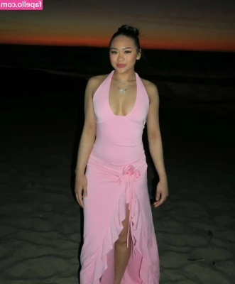 Suni Lee [ suni-lee ] - Im hungry  See me daddy
