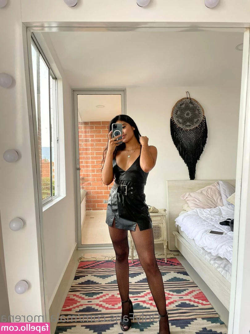 jane.a [ jane-a ] - Just tested out my live-streaming capabilities on Onlyfans to make