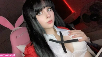 Ganyux - Showing my tits