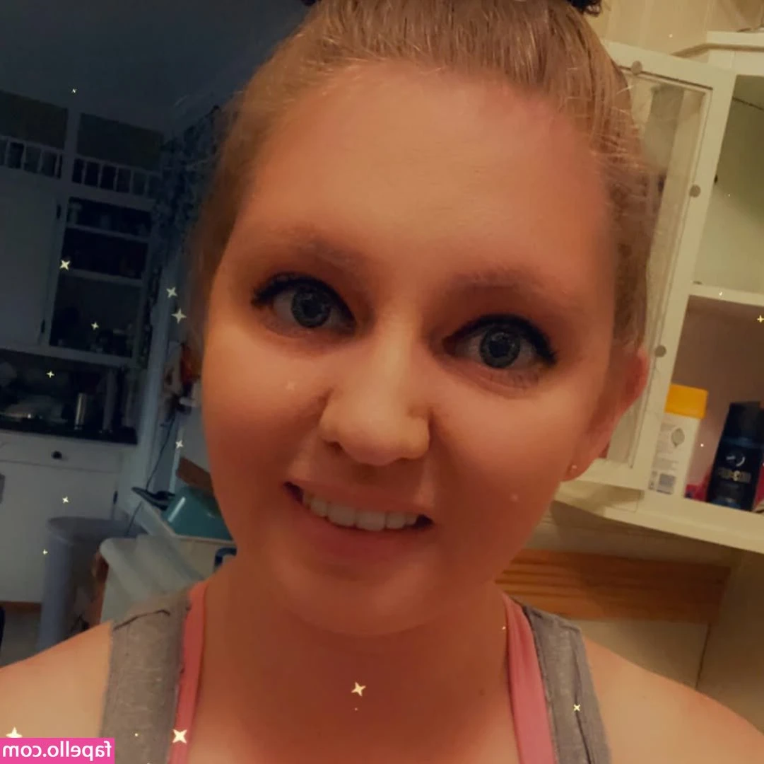 Apryl Ditzman [ apryl-ditzman ] - New hair