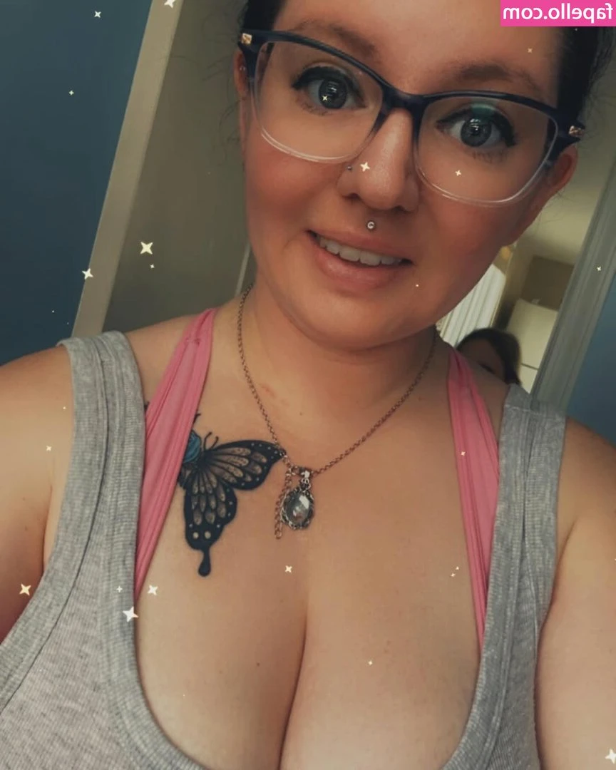 Apryl Ditzman [ apryl-ditzman ] - Interact with this post, and I’ll send you the 1 min vid of me