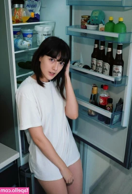 kimekomi_ [ kimekomi ] - I like to wear things that cover my boobs just a little bit, do you