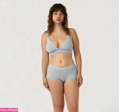 Tessa Padwa [ tessa-padwa ] - Let me know what you like to see in my next exclusive material  If