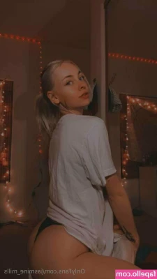 Jasmine Mills [ jasmine-mills ] - Tell me what you d like to see