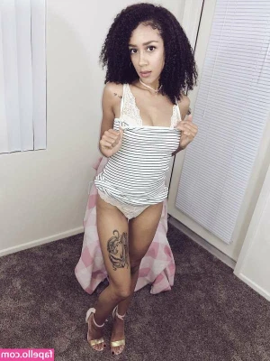 Ariana Aimes [ ariana-aimes-1 ] - I know you like watching my big booty