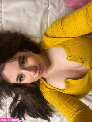 Squirt Girl [ squirt-girl ] - Its my 20 Birthday   In eueren Dms findet ihr das Bild unzensiert