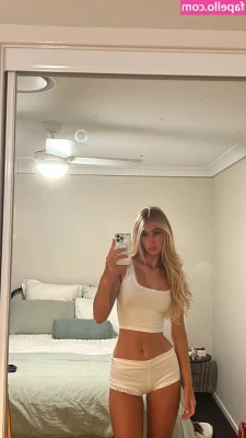 Kaia Brienen [ kaia-brienen ] - Just a reminder  tomorrow is the last day to get your super hot video