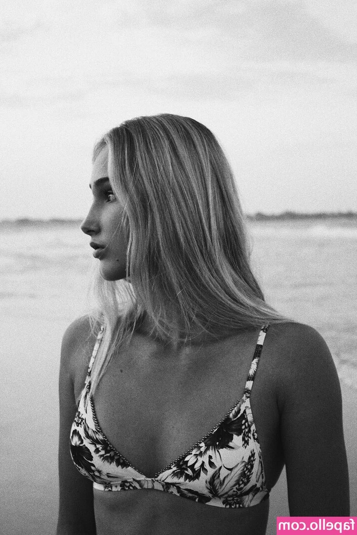 Kaia Brienen [ kaia-brienen ] - All in a days play