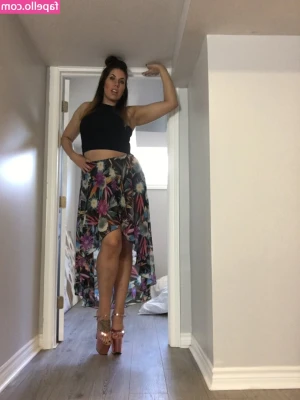 Tall Goddess Gia [ tall-goddess-gia-1 ] - Gozei muita porra