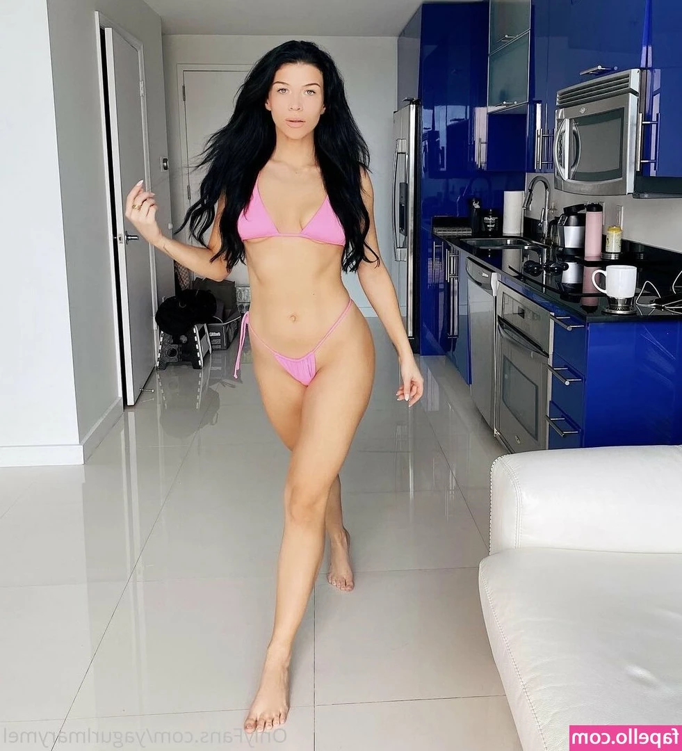 Mary - I'm a good girl 😈😈😈😈🤭