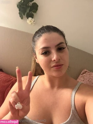 Sofie Timber [ sofie-timber-1 ] - titties on the timeline to celebrate that my new BathTime Magic with