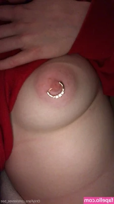 Eevee Bee [ eevee-bee ] - First girl girl   cumming soon  morrighan_moon