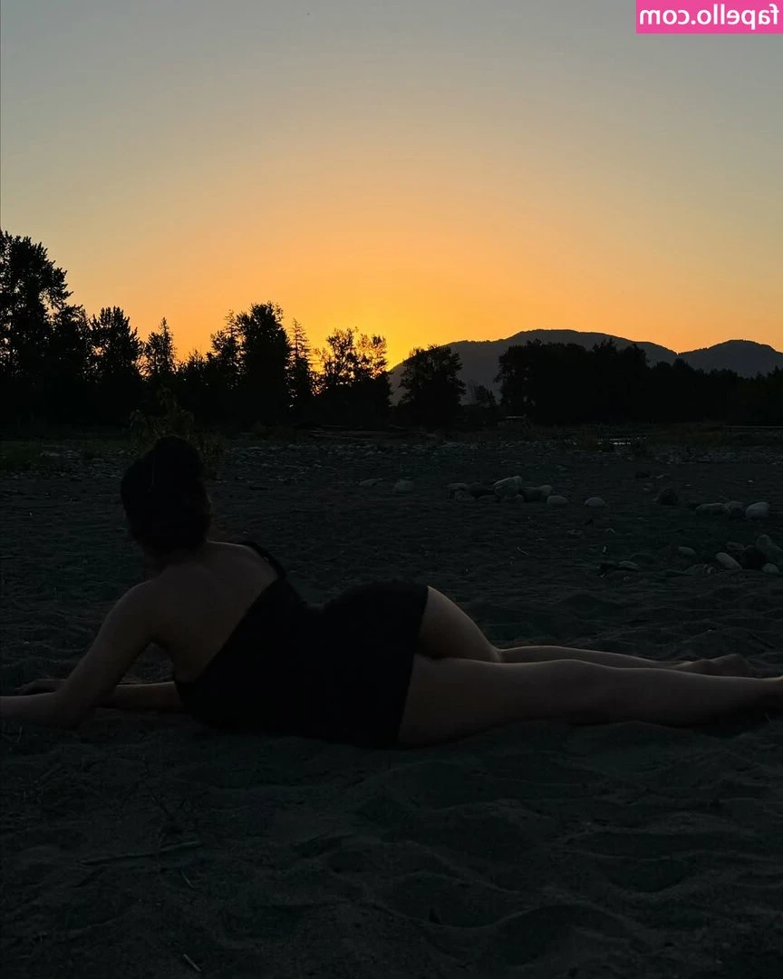 Bliss Gomra [ bliss-gomra ] - Unedited cheeky fun this morning