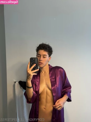 Lexiepeterss [ lexiepeterss-1 ] - 10 tip to see how I touch myself Honey