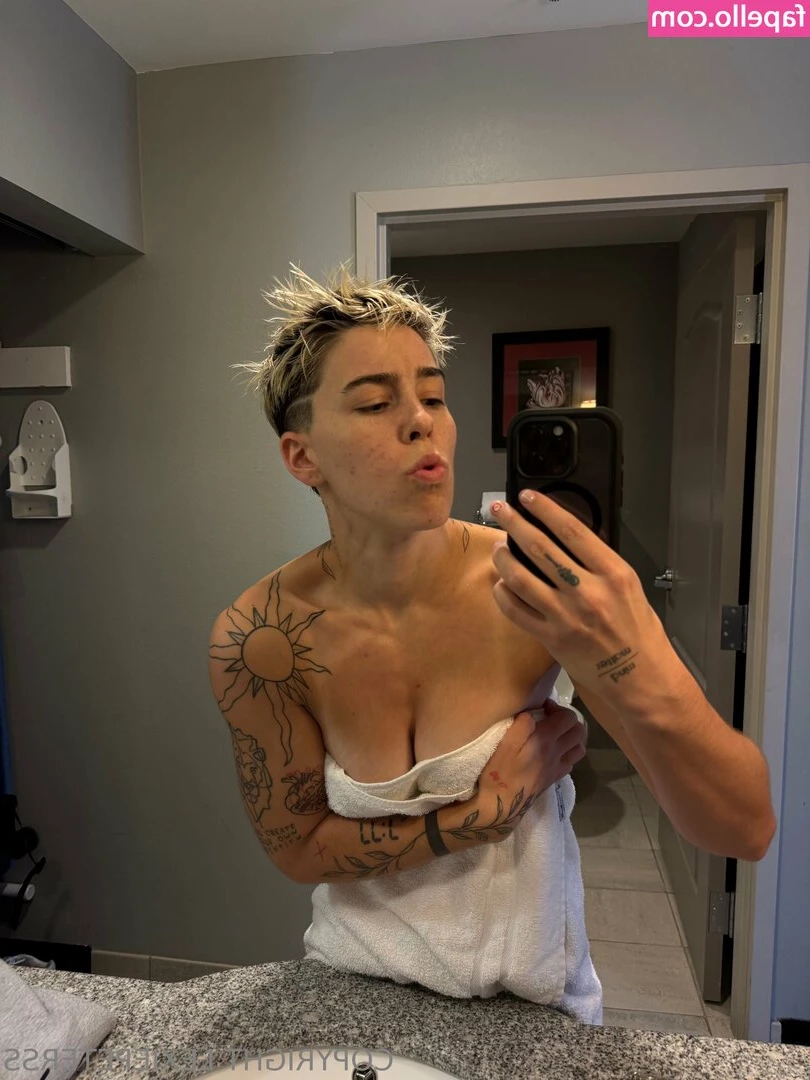 Lexiepeterss [ lexiepeterss-1 ] - DISCOUNTS TIME!!!😳🔥 Let's get real dirty cumming together! Come