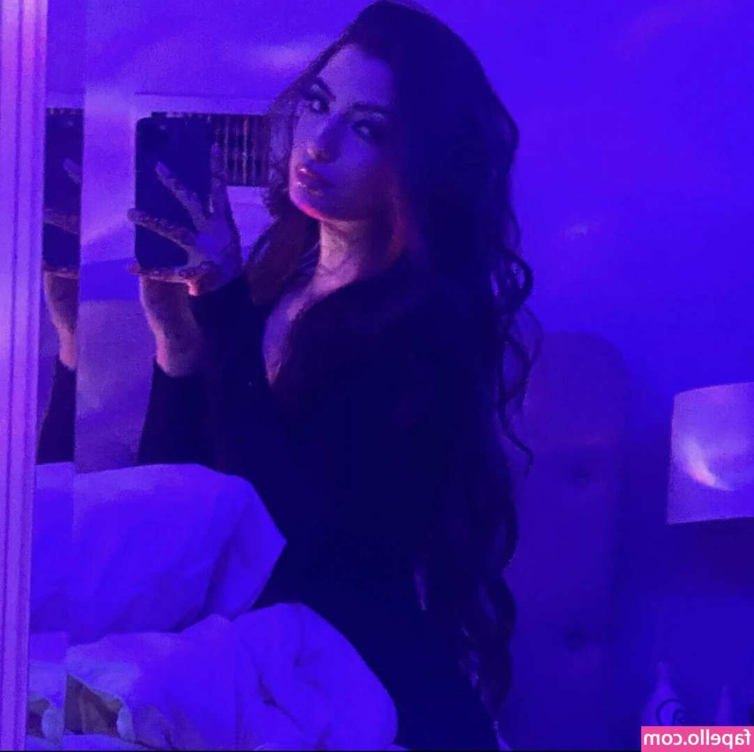 razki.a [ razki-a ] - Should I make a jack off vid and send out in PTV