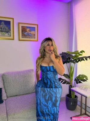 Sweetisabellaxo - Some behind the scenes from a tiktok I filmed today, got a bunch of