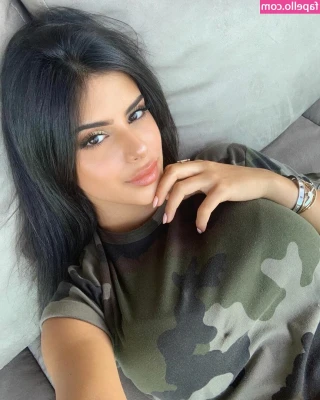 Maria Taktouk [ maria-taktouk ] - New creator  who dis