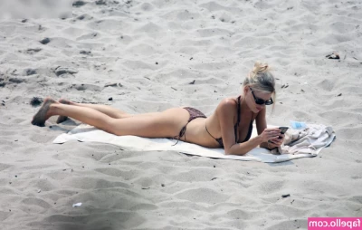 Charlotte McKinney [ charlotte-mckinney ] - Force fucking the cum out of my fleshlight