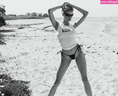 Charlotte McKinney [ charlotte-mckinney ] - Whenever I see this photo of me from two years ago the only thing I