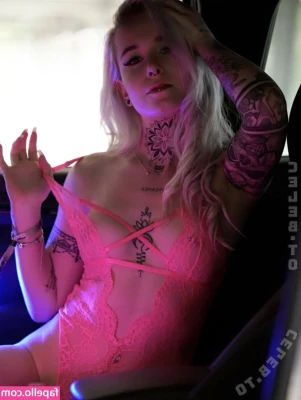 Janicethyra - Afternoon fun with my fav 12 inch dildo and vibe. ❤️ Felt so